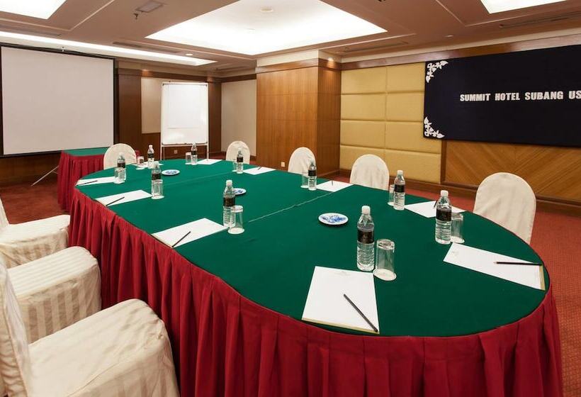 Summit Hotel Subang Usj