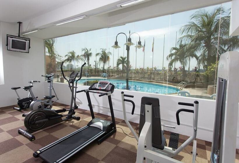 Summit Hotel Subang Usj