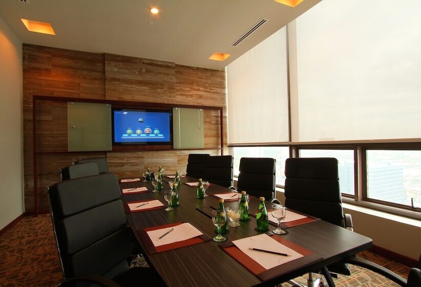 ホテル The Bellevue Manila