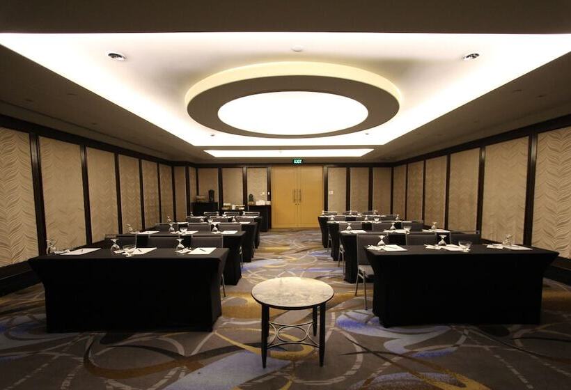 בית מלון כפרי The Bellevue Manila