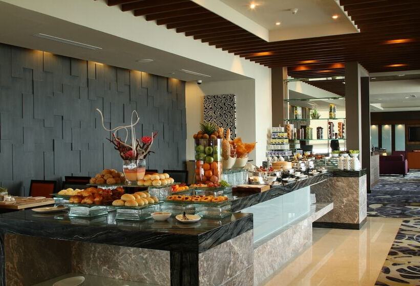 ホテル The Bellevue Manila