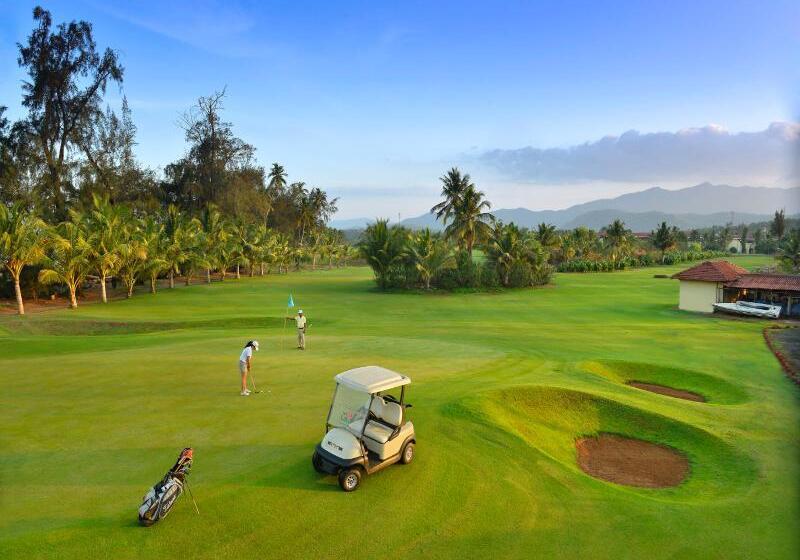 فندق The Lalit Golf & Spa Resort Goa