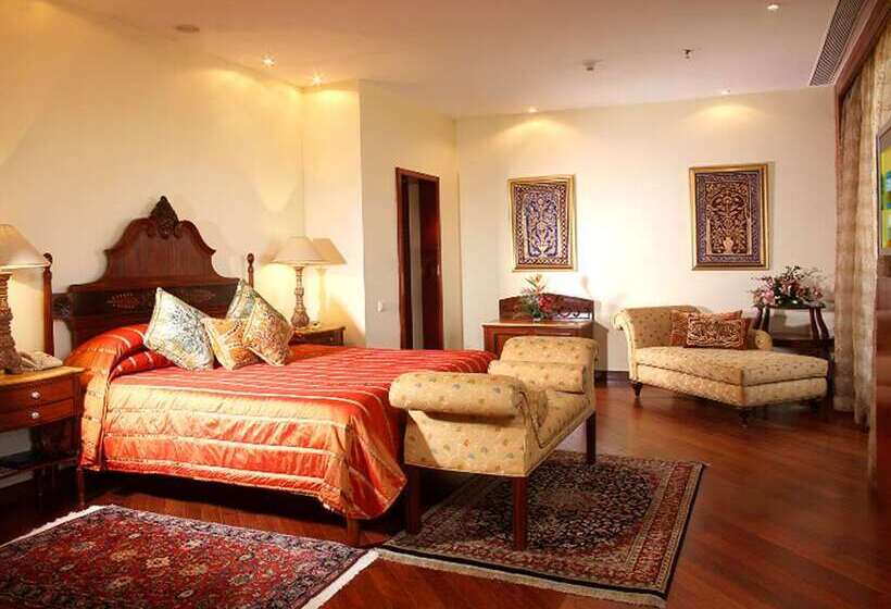 هتل The Lalit Mumbai