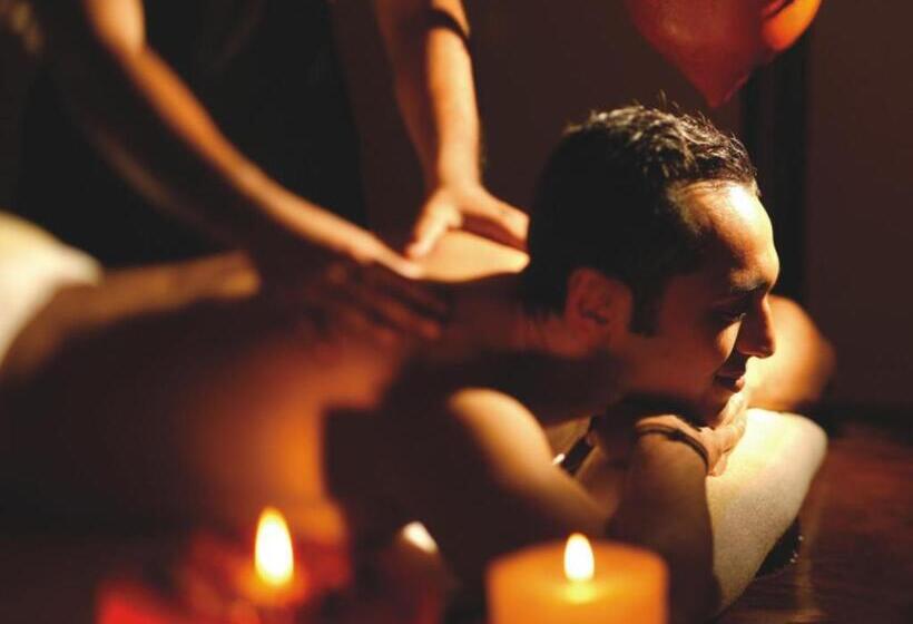 هتل The Lalit Mumbai