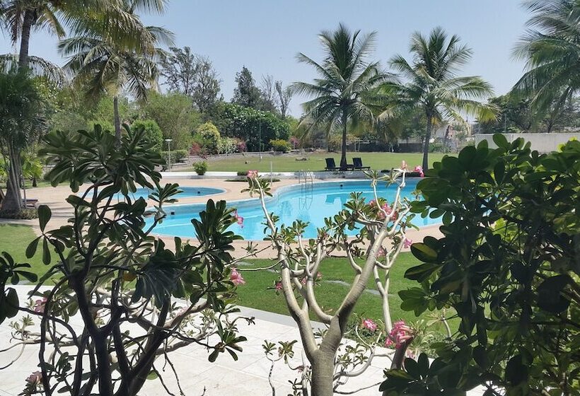 酒店 The Meadows Resort And Spa