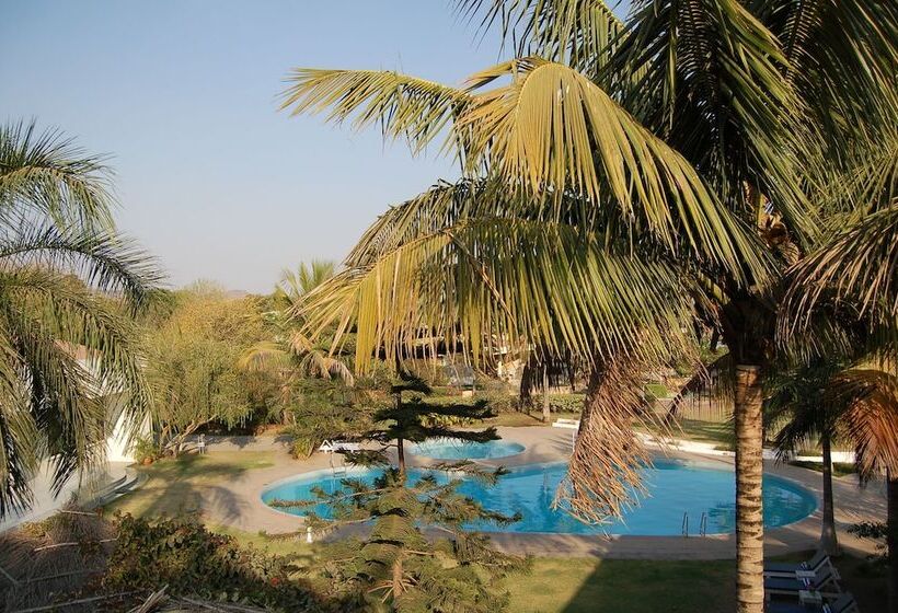 酒店 The Meadows Resort And Spa