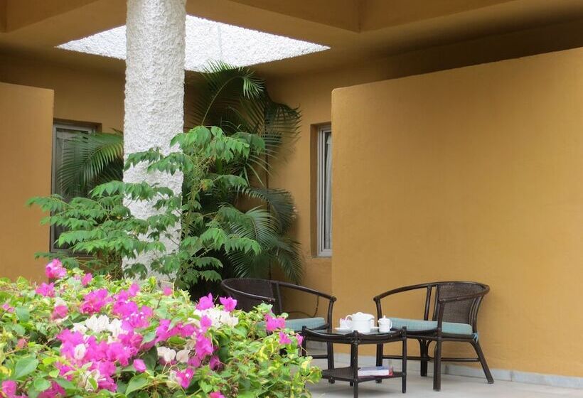 酒店 The Meadows Resort And Spa