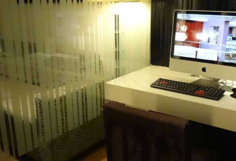 فندق The Mirador Andheri East