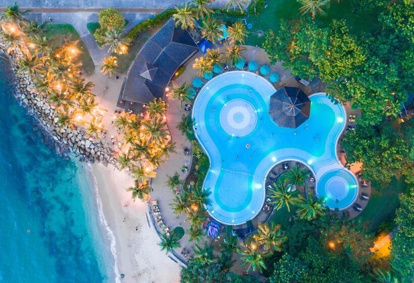 בית מלון כפרי The Pacific Sutera