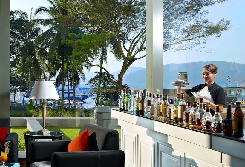 בית מלון כפרי The Pacific Sutera