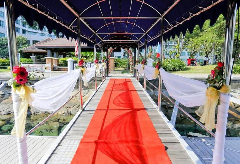 בית מלון כפרי The Pacific Sutera