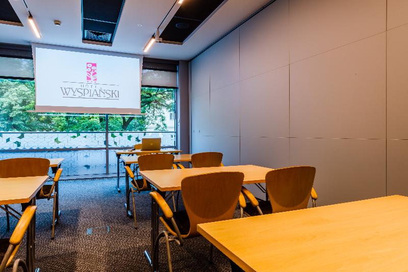 ホテル Wyspiański