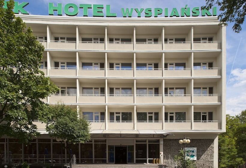 ホテル Wyspiański
