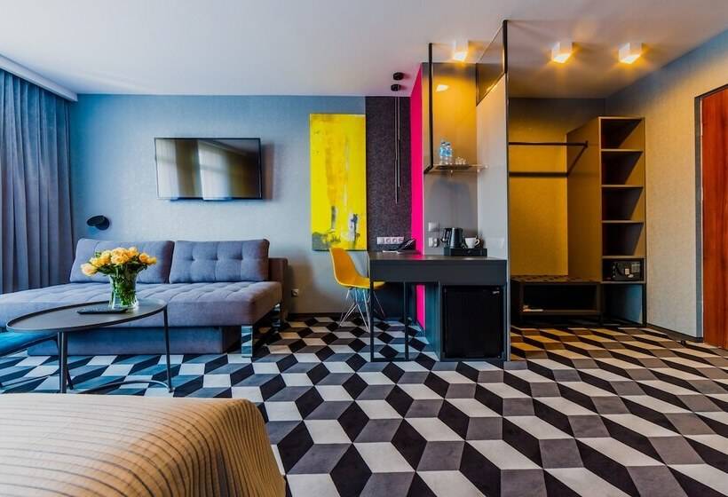 ホテル Wyspiański