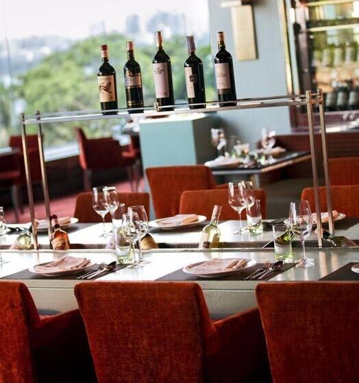 Marriott Executive Apartment   Lakeside Chalet, Mumbai