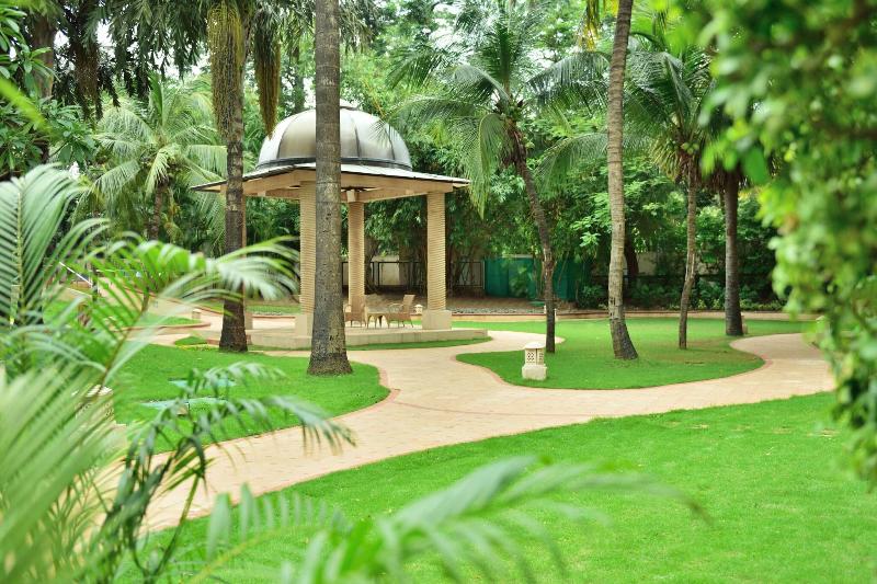 Marriott Executive Apartment   Lakeside Chalet, Mumbai