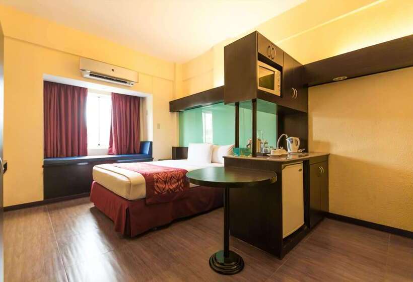 Microtel By Wyndham Batangas