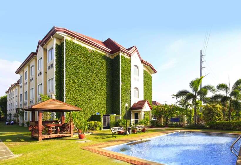 Microtel By Wyndham Batangas