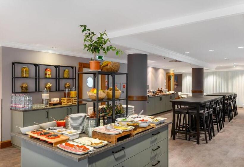 Millennium Court, Budapest  Marriott Executive Apartments