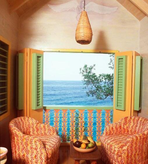 渡假胜地  The Caves