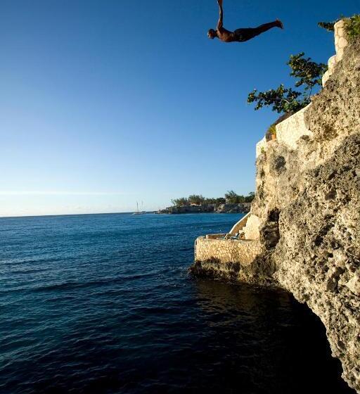 渡假胜地  The Caves