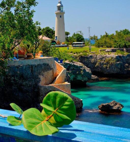 渡假胜地  The Caves