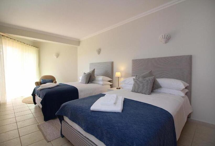 リゾートホテル Vila Castelo Parque