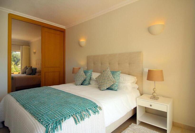 リゾートホテル Vila Castelo Parque