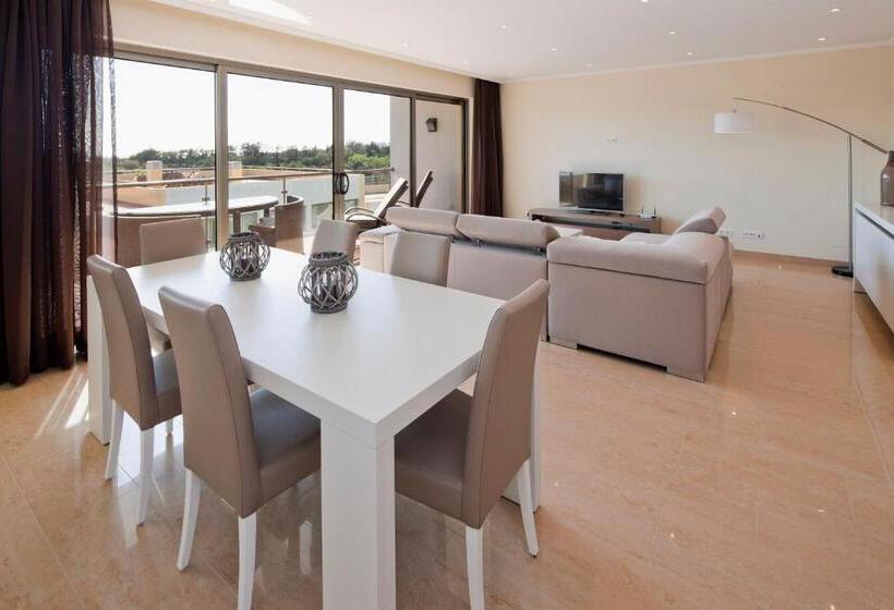 リゾートホテル Vila Castelo Parque