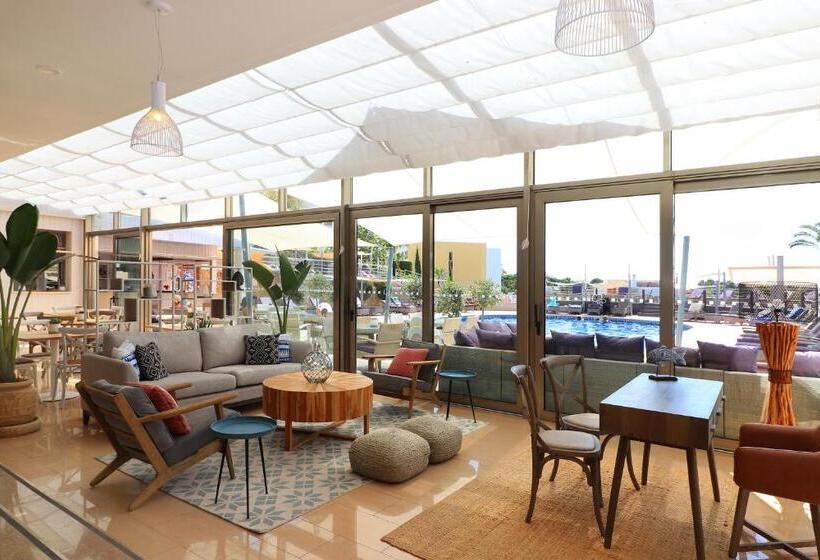 リゾートホテル Vila Castelo Parque