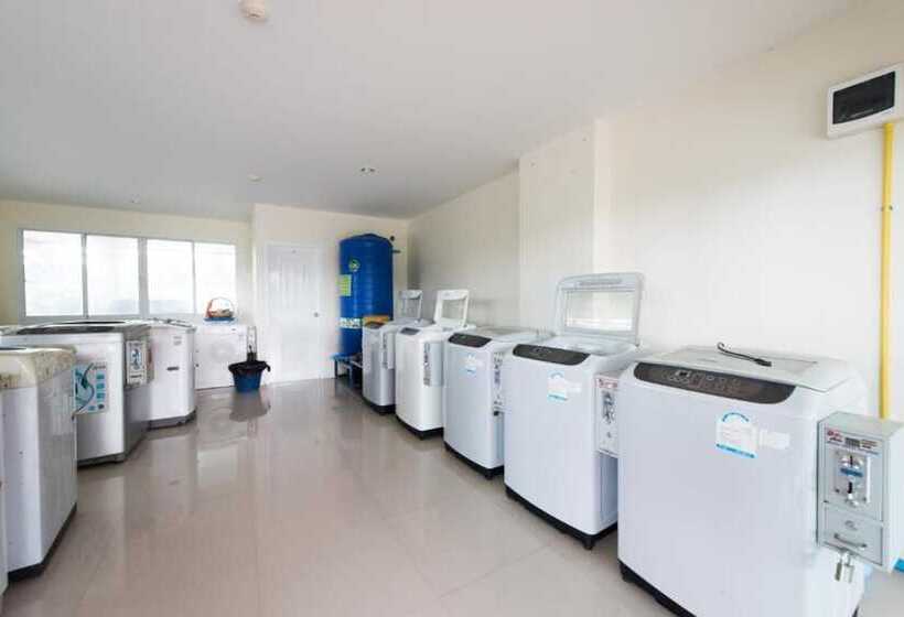 호스텔 Backpacker Street Airport Place