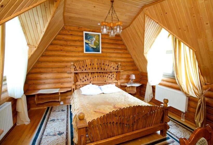 ユースホステル Smerekovyi Dvir