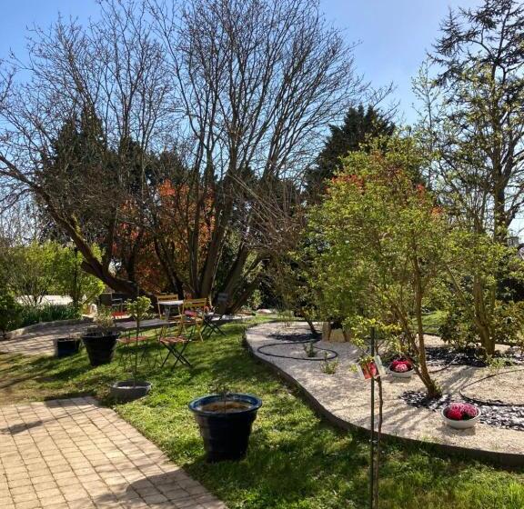 민박 Le Chai De La Rose Spa Et Séances Bien être