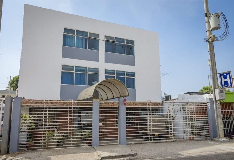 فندق Puerto Vigia