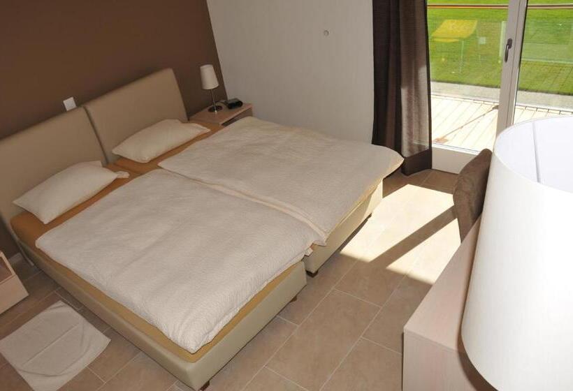 בית מלון כפרי Centro Magliaso