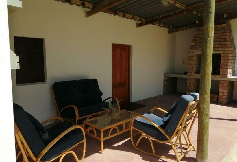 هتل Hermitage Huisies