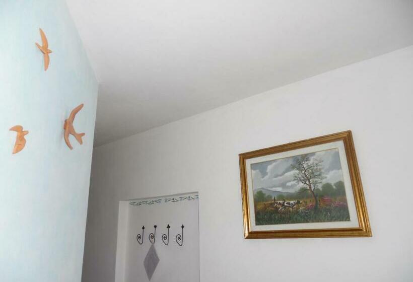 בית מלון כפרי La Casa Rosa