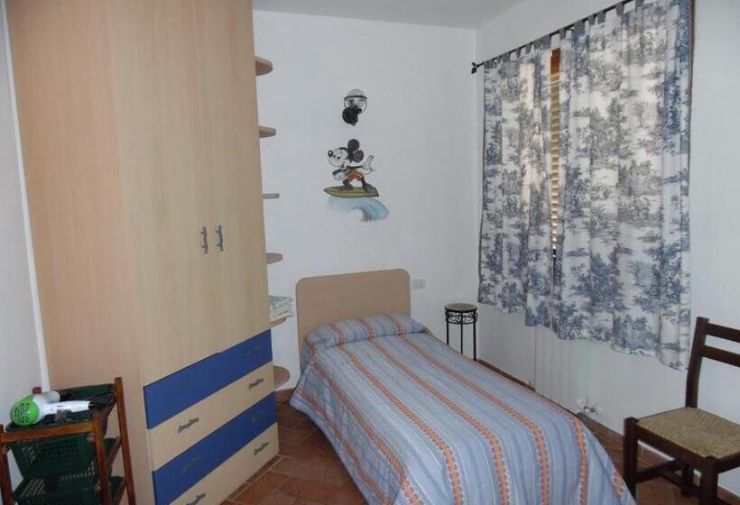 בית מלון כפרי La Casa Rosa