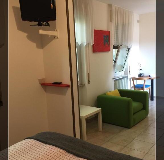 בית מלון כפרי Moderno