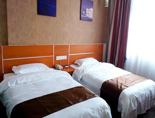 Thank Inn Chain Hotel Central Square Baiou Garden