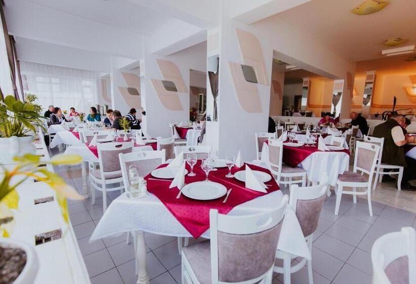 בית מלון כפרי Tusnad