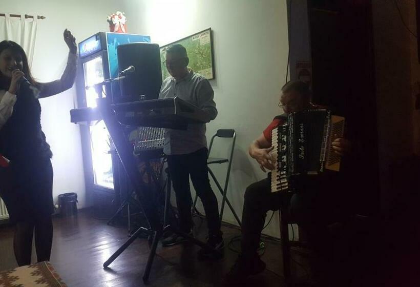 ホテル Vila Ursul