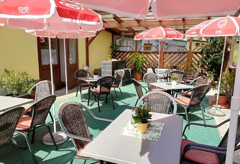 Landhotel Restaurant Willingshofer