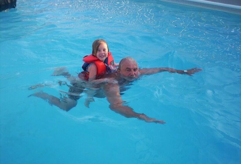 Mackenzie Motel & Cottages