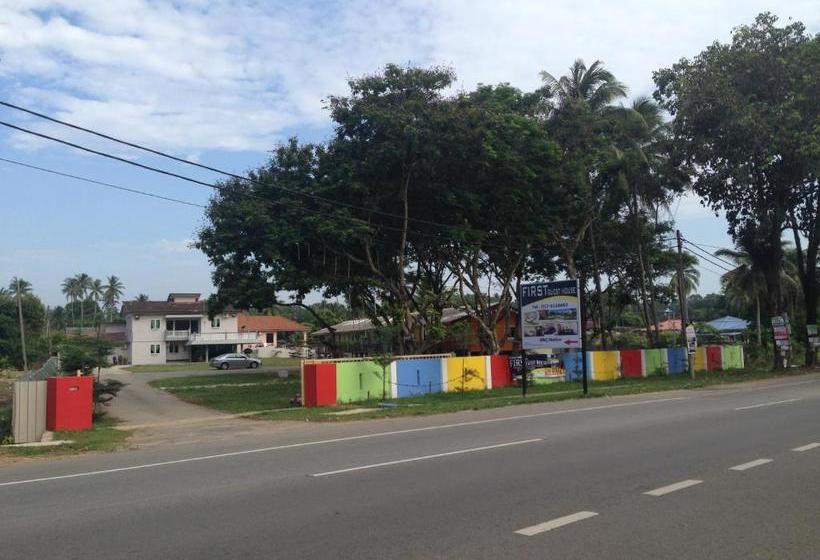 펜션 First Guest House