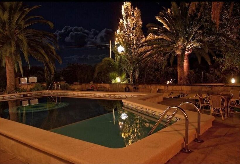 膳宿费 Fonda Las Palmeras