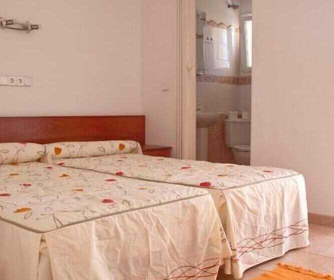 膳宿费 Fonda Las Palmeras