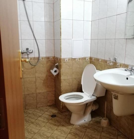 פנסיון Guest House Radiana