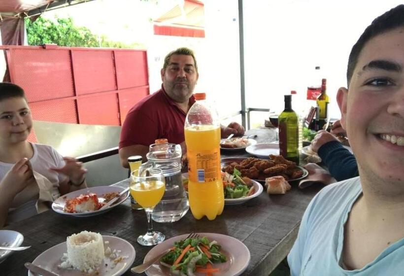 پانسیون Hospedaje O Canizo