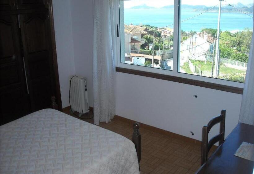 پانسیون Hospedaje O Canizo